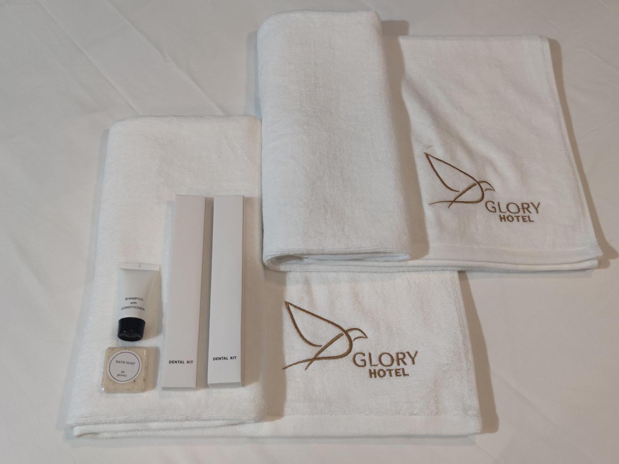 Glory Hotel Cubao كويزون سيتي الغرفة الصورة